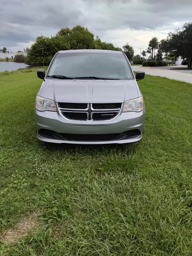 2015 Dodge Grand caravan SE